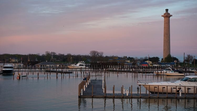Perrys Monument at sunset