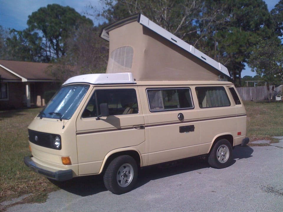 VW Vanagon with its top popped
